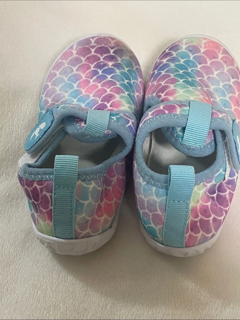 ⭐️4 for $20 Kids Mermaid Scales Pastel Water Shoes